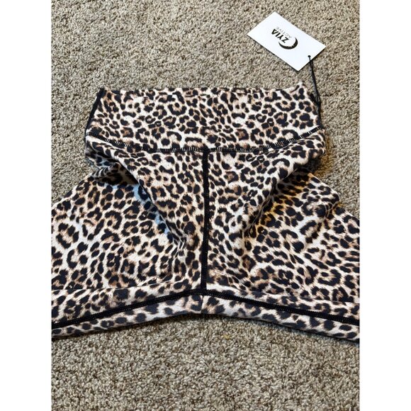 NEW Zyia Leopard Brilliant Scrunchy Butt What High-Rise 7/8 24” Leggings Animal - Picture 6 of 12